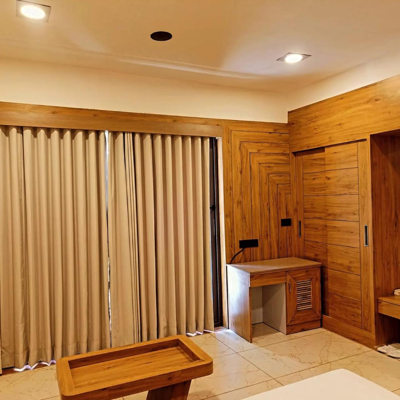 Le Casa Lion Resort A Premium Resort In Сасан Гир Екстериор снимка