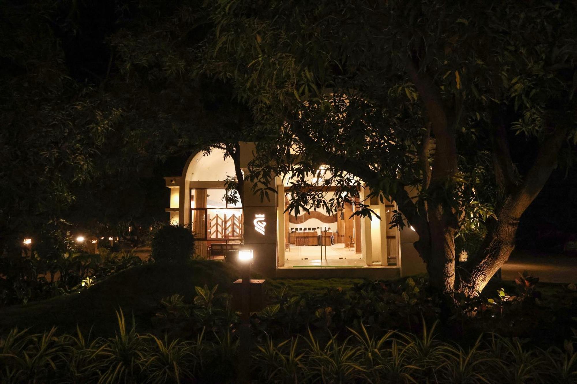 Le Casa Lion Resort A Premium Resort In Сасан Гир Екстериор снимка