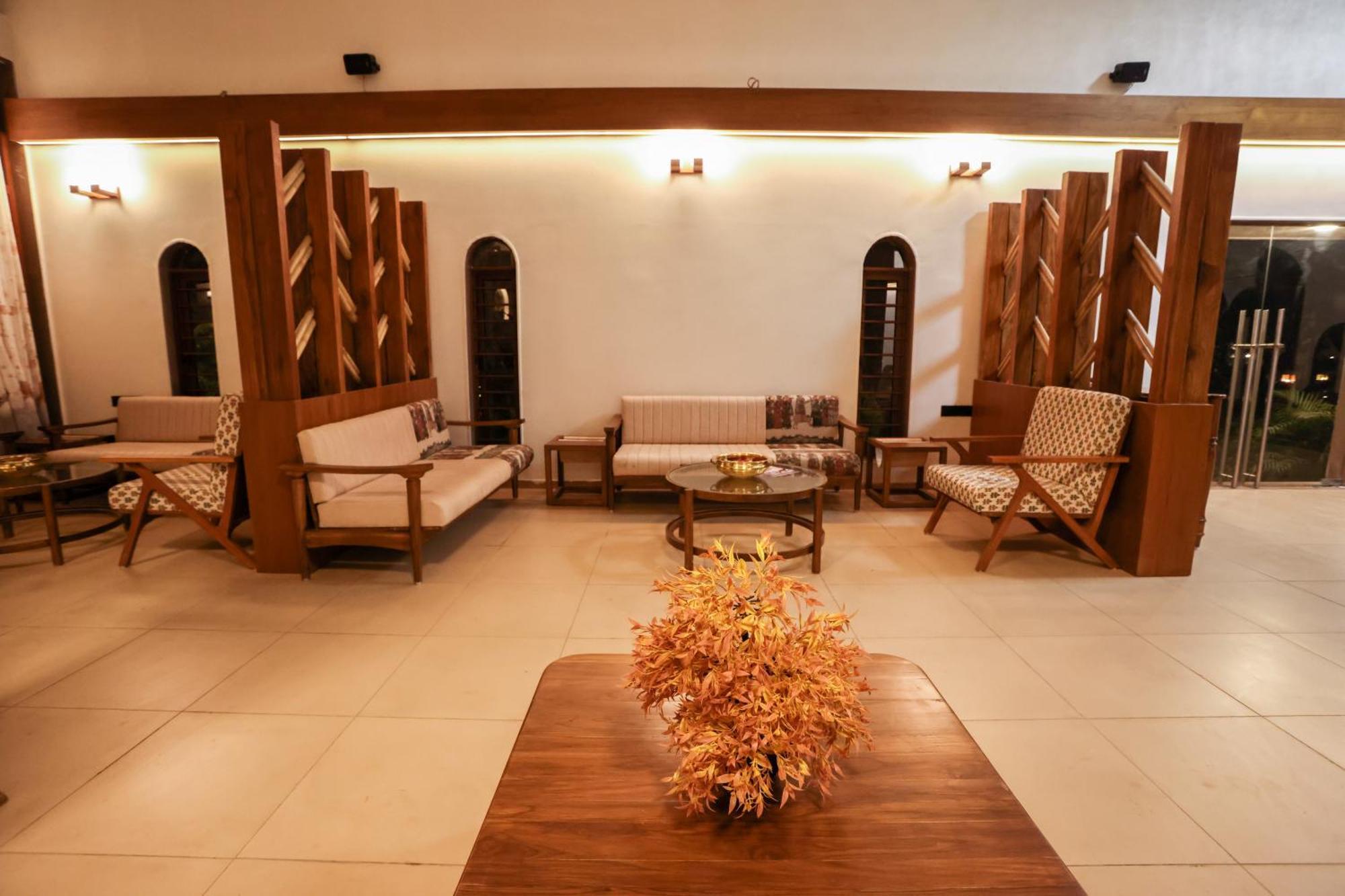 Le Casa Lion Resort A Premium Resort In Сасан Гир Екстериор снимка