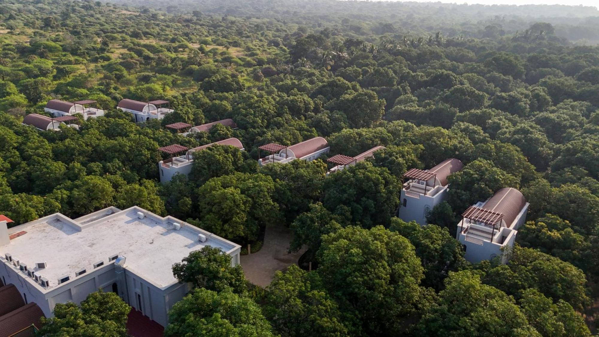 Le Casa Lion Resort A Premium Resort In Сасан Гир Екстериор снимка
